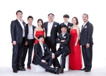 가을의 정취 노래하는 신사들