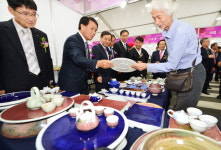 “김해분청도자기축제 구경오세요”