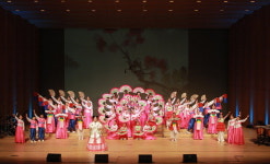 소년·소녀들의 ‘3색 하모니’