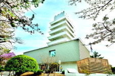 ‘진해탑 갤러리’ 무료 운영