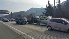 ‘10분간 3건’ 창원1터널서 다중추돌 잇따라