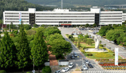 경남도청공무원노조 홈페이지 정치공무원 청산해야