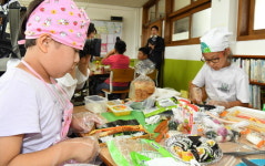 학교비정규직 총파업… 경남도내 229개 학교 급식 중단