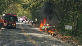 마산 가포 도로 사고차량 화재
