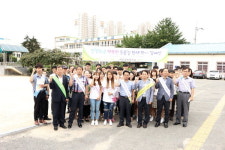 안전한 등굣길로 웃음꽃 핀 마산삼진중