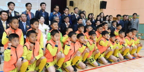 마산 합성초 축구부 “세계 최강 도전 떠납니다”
