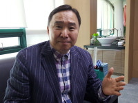 전문 예술인 키우는 안원철 부산예술대학교 총장