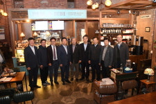 도의회 지역균형발전연구회, 청주서 문화예술 특성화 통한 상권 활성화 모색