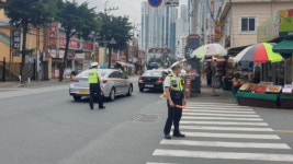 김해서부경찰서, 추석 맞아 전통시장 교통관리 펼쳐