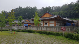 합천 영상테마파크 내 한옥숙박시설 조성 마무리 한창