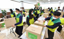 완치자 퇴원 후에도 다시 검사한다