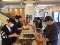 거제 외식업체 봉사단체, 시보건소에 수제간식 전달