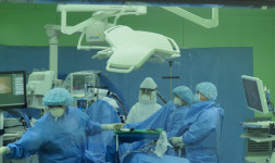 창원경상대병원 코로나19 확진자 응급 수술 성공