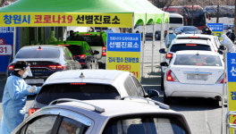 검사 시작과 동시에 대기만 60여대… 차량 ‘장사진’