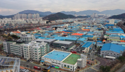 창원·김해시, 산단 투자유치로 활성화 기대