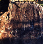 시와 함께 보는 경남의 명소(17) 함안 군북면 방어산 마애약사여래삼존입상