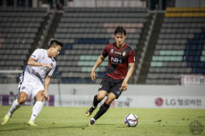 경남FC, 윤주태 데뷔골에도 김천에 1-2 패배