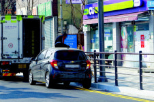 창원 월영광장 인근 주정차 대체공간 없어 난감