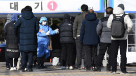 회사·어린이집 집단감염… 경남 이틀째 200명대 확진