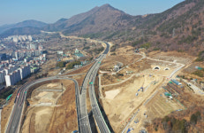창원 귀곡~행암 도로 개통 내년 5월로 연기