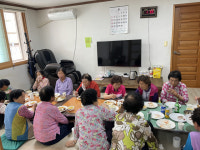 “여보 고생했어, 오늘만은 여왕처럼 모실게”