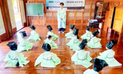 함안 유치원생들, 서원서 ‘조선시대 선비여행’