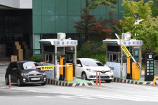 창원컨벤션센터 주차장 22일부터 ‘무인 정산’