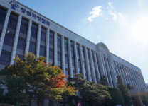 창원 의창 주택조합 업무대행업자100억원대 배임 사기로 7년형 선고