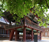 시와 함께하는 경남의 명소(53) 통도사 범종