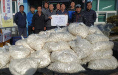 합천 묘산면청년회, 경로당에 떡국떡 등 670만원 성품