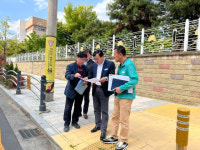 마산합포구청장, 어린이보호구역 통학로 안전 점검 나서