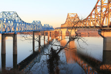 시와 함께 보는 경남의 명소 (77) 창녕 남지철교