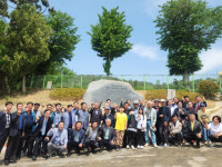 김해 대동초 ‘개교 100주년’ 기념비 제막