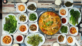 [옥영숙의 내돈내산 시인의 한끼] (5)합천 ‘유성가든’과 ‘카페 모토라드 합천’