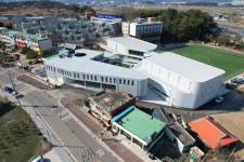[경남의 건축물 기행] 사천 용남중학교 ‘미래피움’
