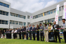 창원 의신중 ‘그린스마트 미래학교’ 개관
