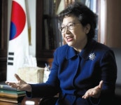 캠퍼스 순례 | 류경화 동부산대학교 총장