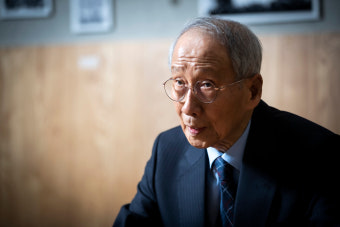 [단독] 이재명 만난 윤여준의 대선 승패 전망