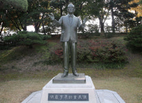 [월간중앙 특별기획시리즈] 다시 기업가정신이다-한국 경제의 개척자들(3) 이병철 삼성그룹 창업회장 上