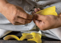 [ZOOM UP] 전통 한지로 만드는 무형유산 ‘지화’