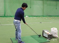 [2016한국골프종합전시회] 골프 연습 한번 해볼까