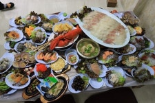인천연안부두 맛집 내고향강원도 맛과 60첩반상 가격 가성비로 승부하는 신선한 횟집