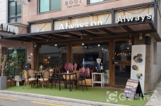 한결같은 맛과 정성이 깃든 카페