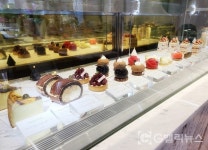 정통 프랑스 디저트를 즐기고 싶다면? 카페 롱브르378 최정애 대표