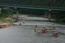 문경 진남교반유원지- 철로·수상자전거에 사격도