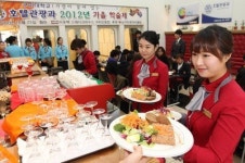 사랑이 묻어나는 가을학술제, 장애우 초청 직접 만든 요리 대접