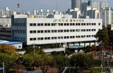 대구 북구청사 리모델링 추진 논란