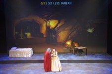 해설과 영상이 있는 오페라  ‘관객과 소통’