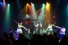 뮤지컬 속 인디밴드 콘서트 즐겨봐!