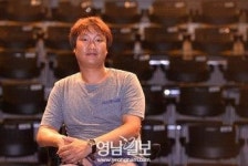 김강수 꿈꾸는씨어터 대표 “쇼케이스 무대 본 후 할인된 가격 티켓 선구매 ‘지역공연예술 프리마켓’ 통해 예술인-관객 윈윈”